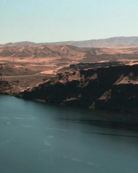 Basalt cliffs and the Columbia River near Vantage, Washington